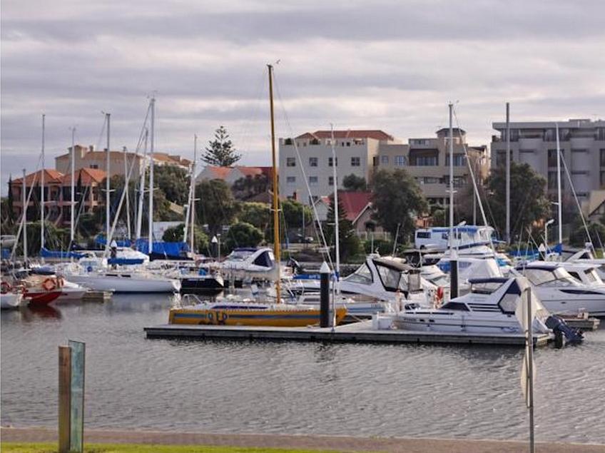 Bayswaterfront Apartments Adelaide Exterior foto